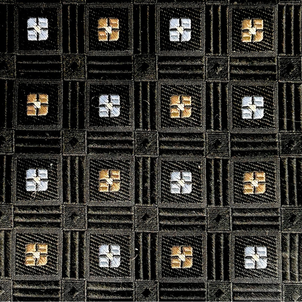 Jones New York Black Geometric Pattern Woven Silk Tie